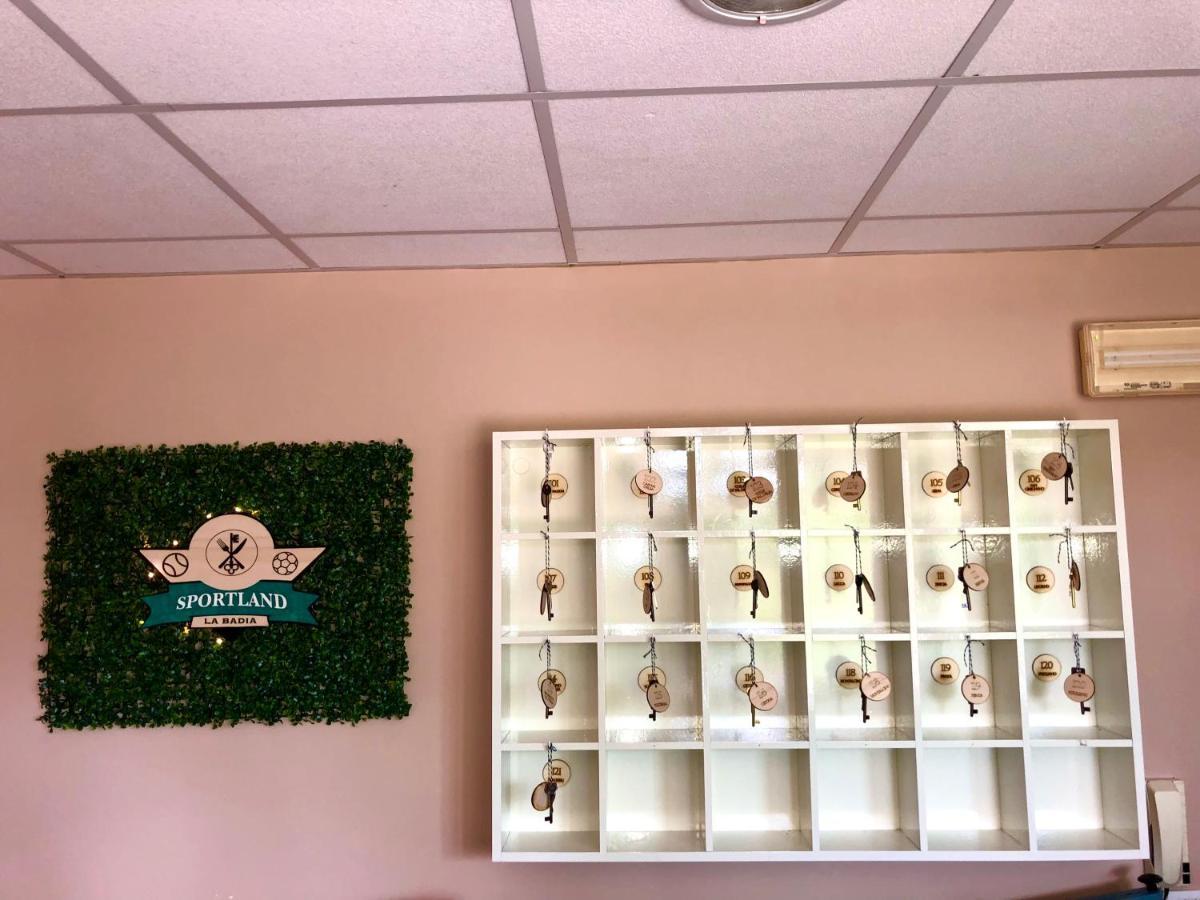 Hotel Sportland Colle Val D'Elsa Zewnętrze zdjęcie