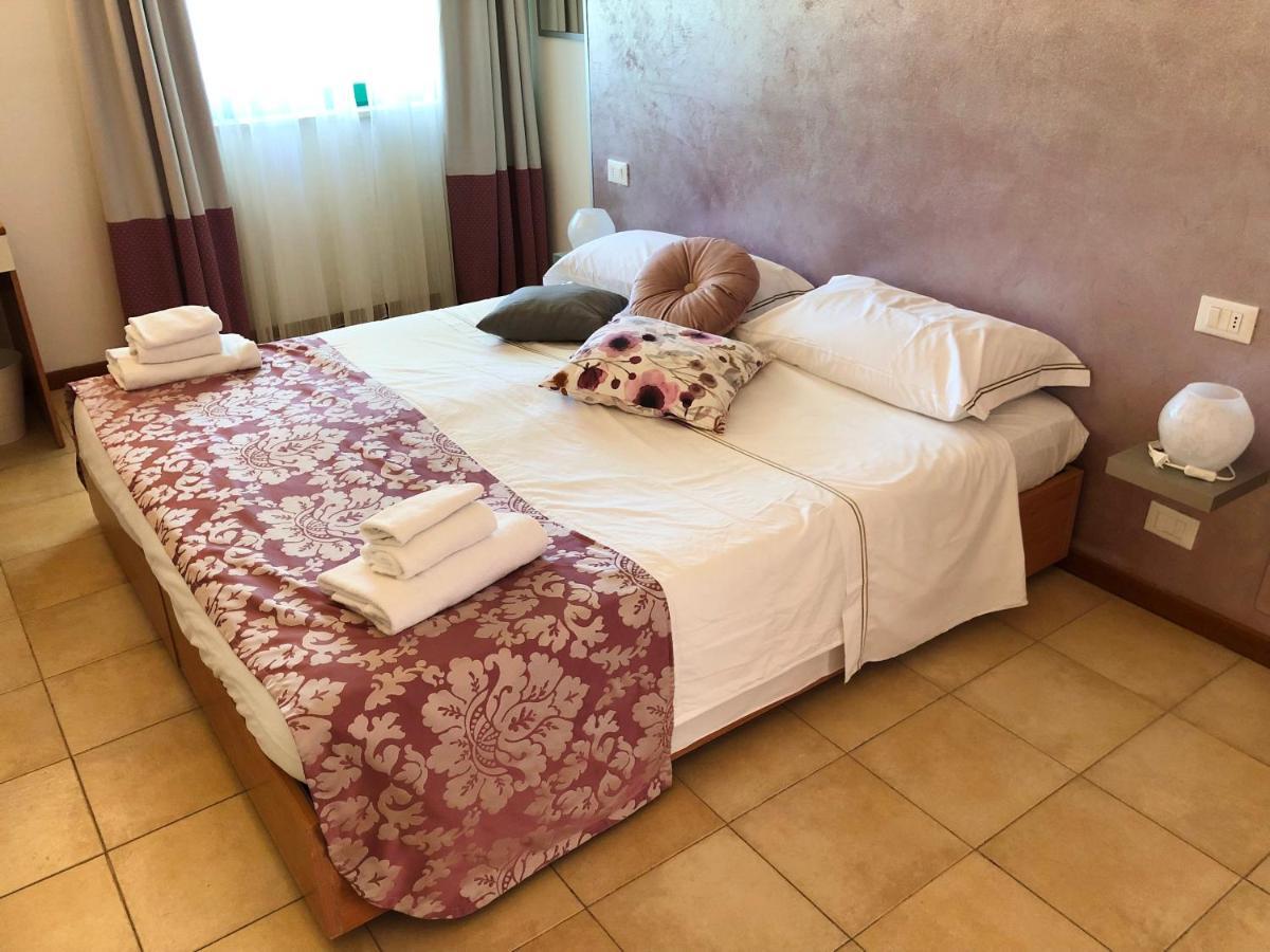 Hotel Sportland Colle Val D'Elsa Zewnętrze zdjęcie